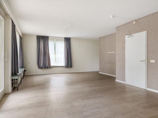 Nassaustraat 10, Terneuzen