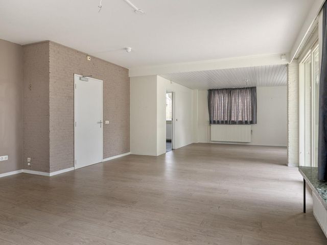 Nassaustraat 10, Terneuzen
