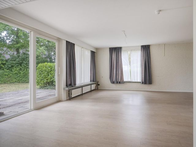 Nassaustraat 10, Terneuzen
