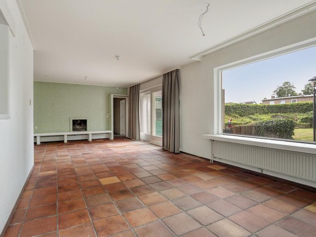 Nassaustraat 12, Terneuzen