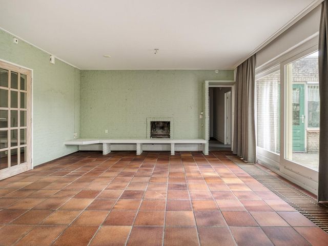 Nassaustraat 12, Terneuzen