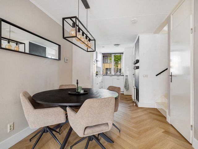 Van der Linden-akker 14, Barendrecht