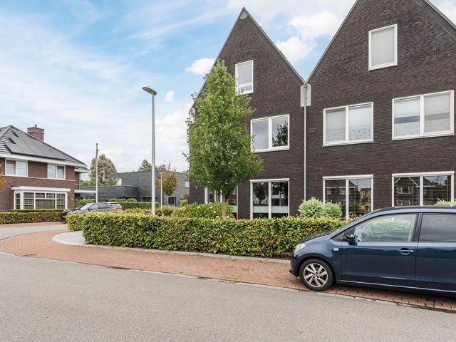 Edelhert 1, Hoogeveen