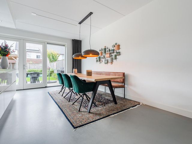 Edelhert 1, Hoogeveen