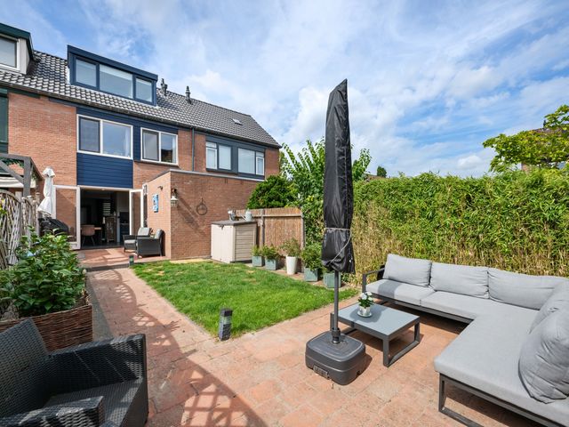 Kroonkruid 22, Nieuwerkerk aan den IJssel