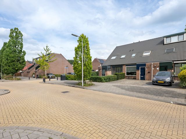 Kroonkruid 22, Nieuwerkerk aan den IJssel