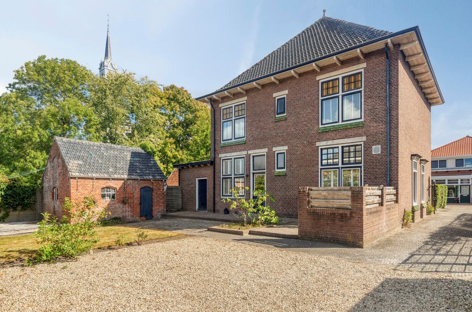 Hoofdstraat 12