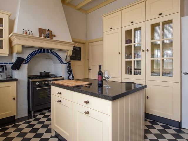 Hoofdstraat 12, Wolphaartsdijk