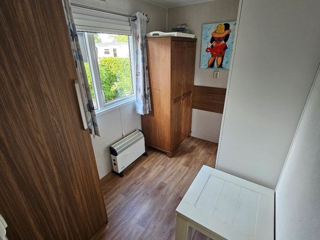 Achterzeedijk 1A166, Barendrecht