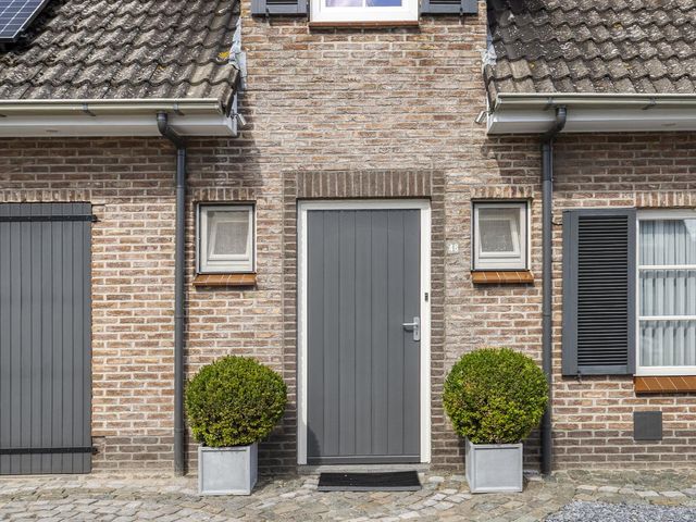 Ruysdaelstraat 48, Clinge