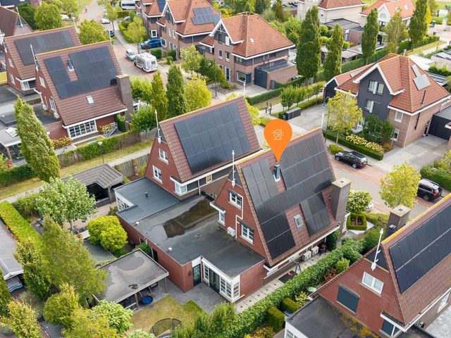 Windsingel 46, Tholen