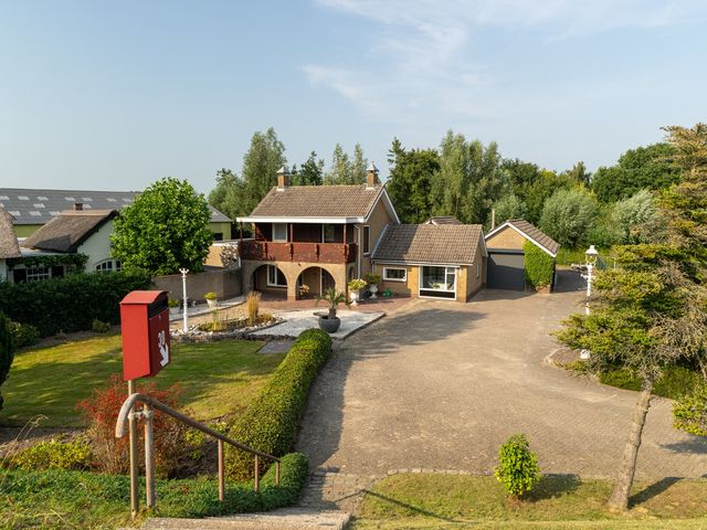 Wellseindsedijk 30, Well