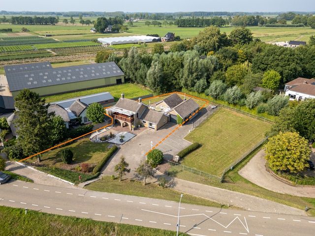 Wellseindsedijk 30, Well