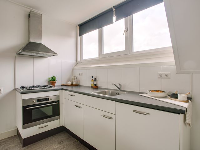 Hoge Rijndijk 176B, Leiden