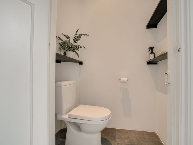 Hoge Rijndijk 103A, Leiden