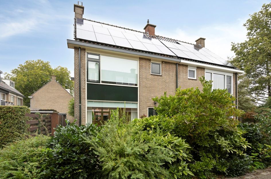 Bernhardstraat 10