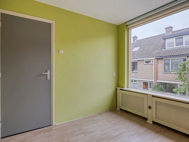 Bernhardstraat 10, Zoeterwoude