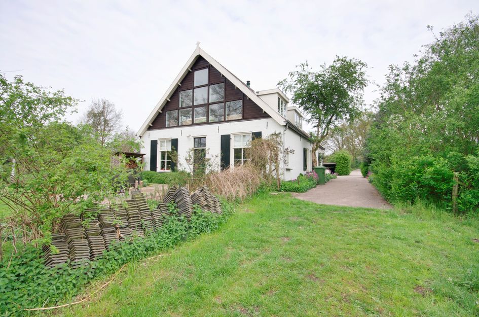 De Kamp 4