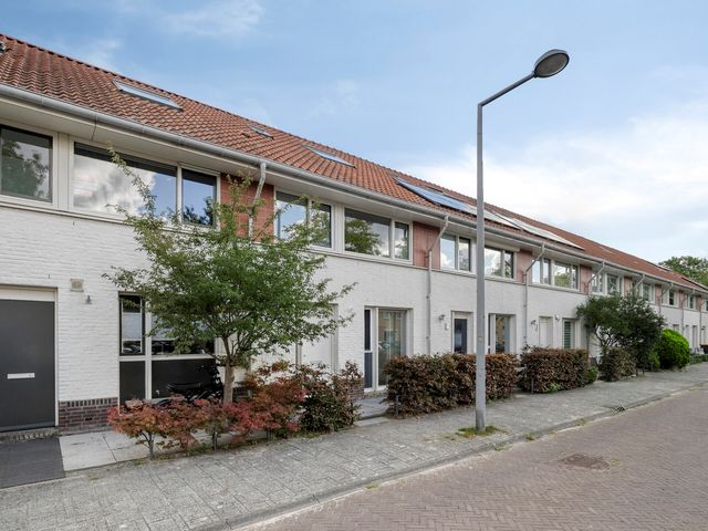Leliekeverstraat 30, Den Haag
