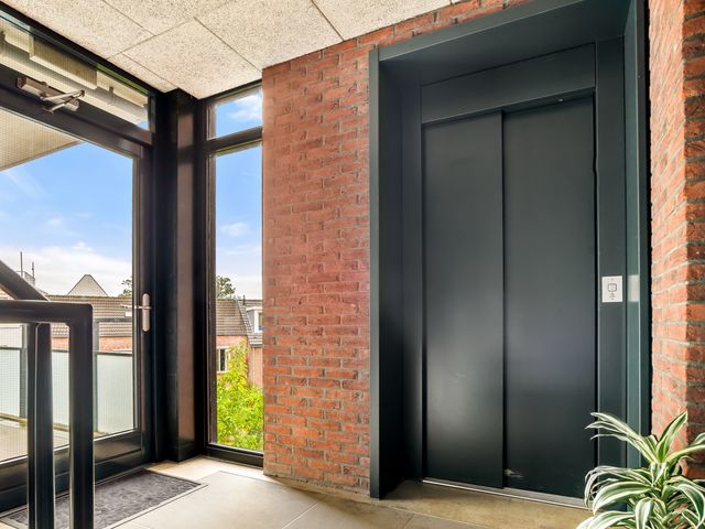 Lange Herenvest 32F, Haarlem