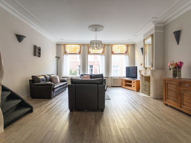 Jacob van der Doesstraat 107A, Den Haag