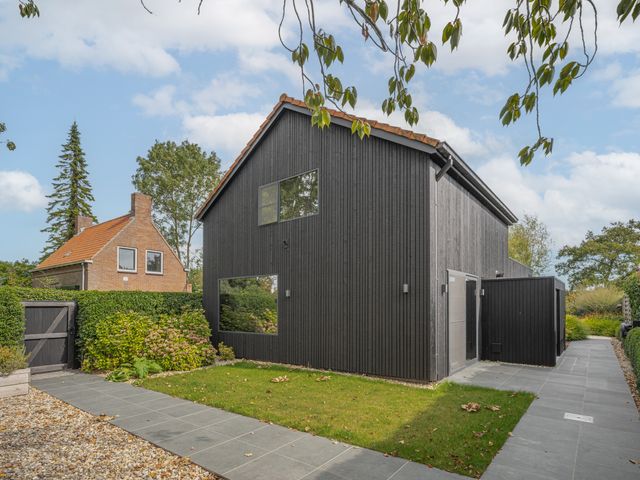 Braamdijk 11, Retranchement