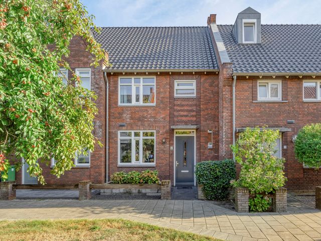 Sella 9, Veldhoven