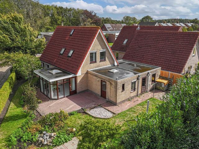 Cornelis Westerveldstraat 2, Steggerda