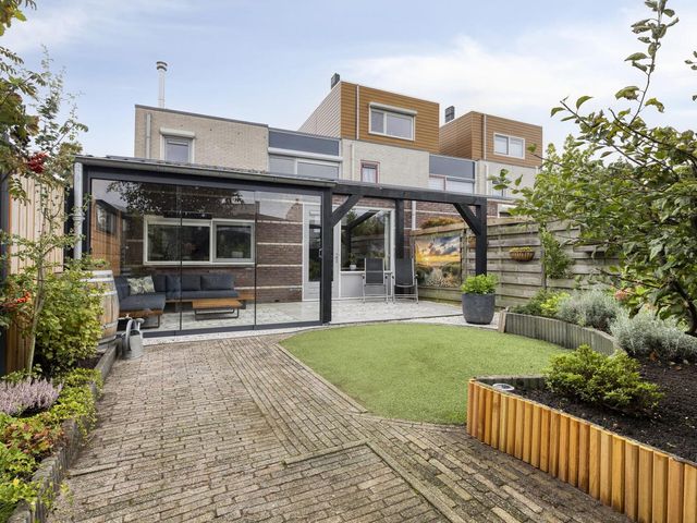 Schoorlaan 28, Heerhugowaard