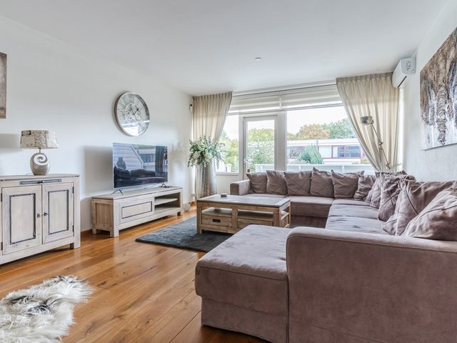 Roelantlaan 212, Geldrop