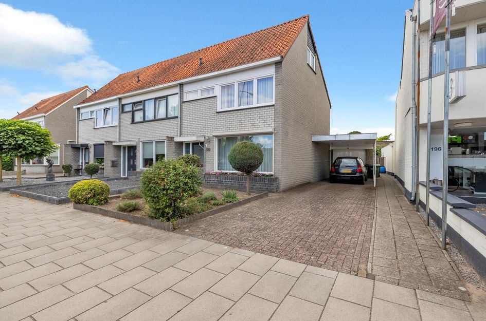 Hoofdstraat 208