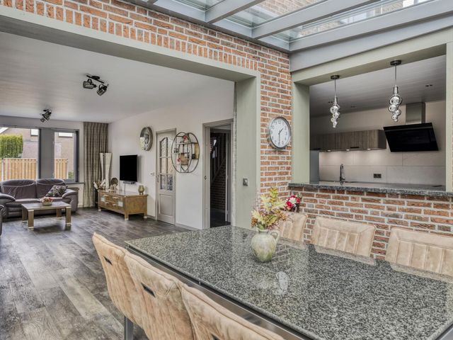 De Gebrande Hoef 5, Moerstraten