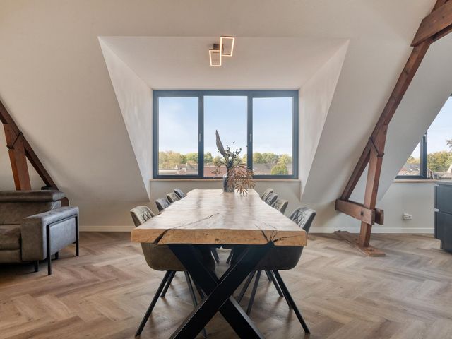 Kadeplein 16, Roosendaal