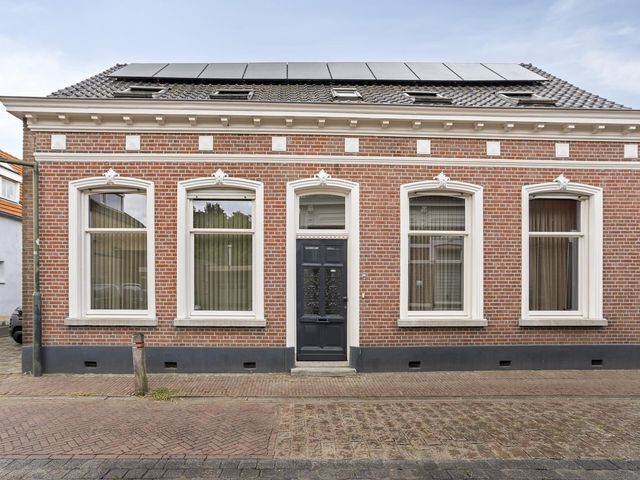 Bergsestraat 34, Wouw