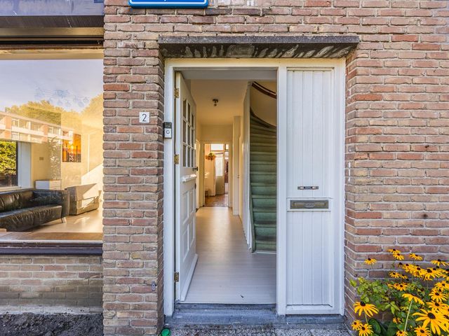 Jacob van Lennepstraat 2, Terneuzen