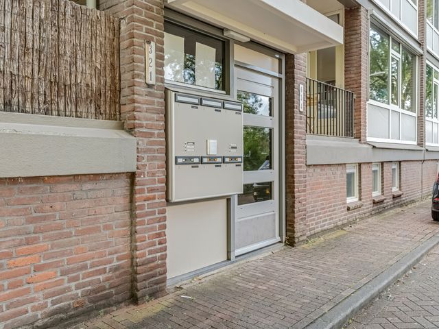 De Zoom 4, Ede
