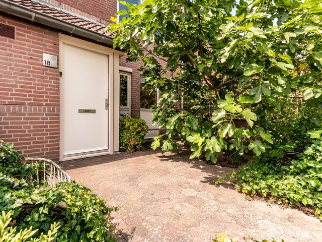 Murenepad 18, Almere