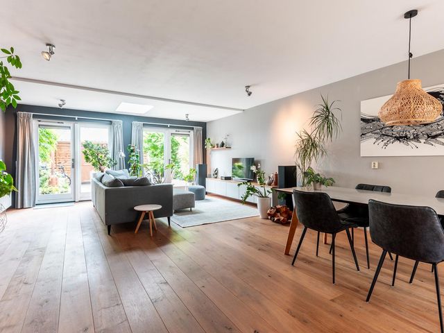 Murenepad 18, Almere