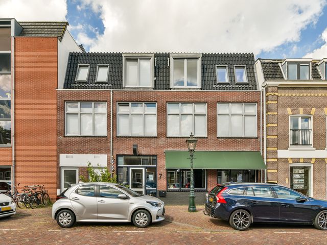Geregracht 7D, Leiden