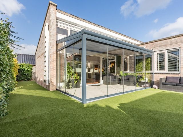 Outger Jacobszstraat 36, Bovenkarspel
