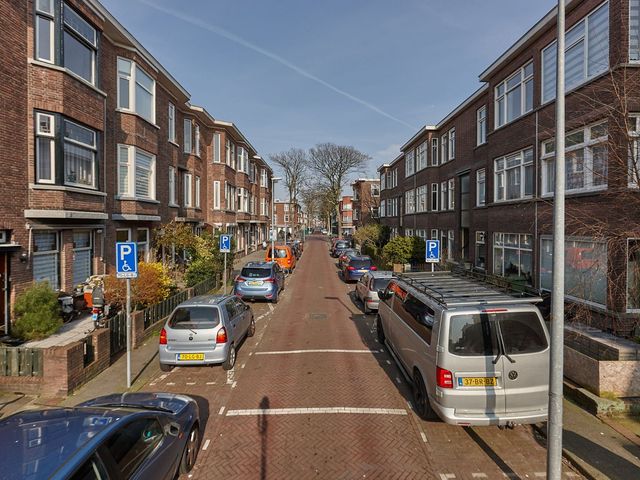 Velpsestraat 219, 's-Gravenhage