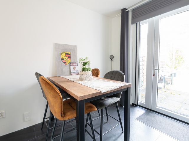 Kamperfoelie 10, Hellevoetsluis