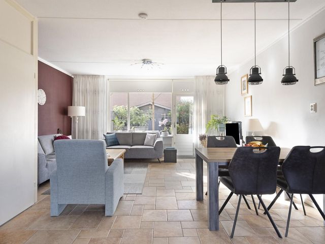 Prunusstraat 24, 'S-Gravenpolder