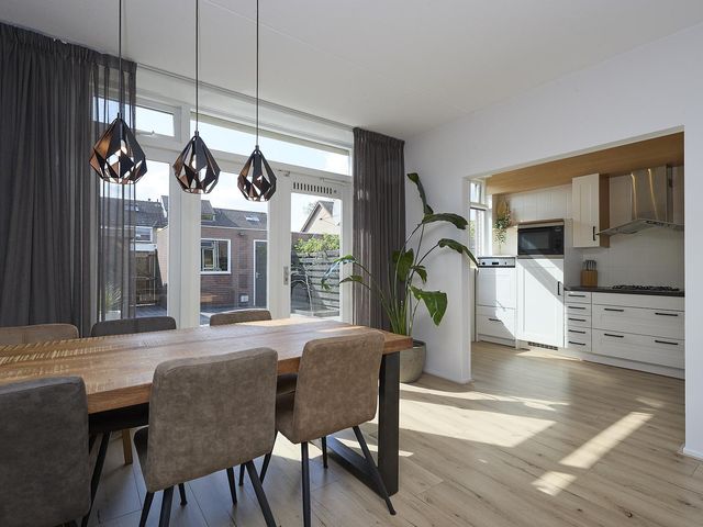 Lingestraat 32, Terneuzen