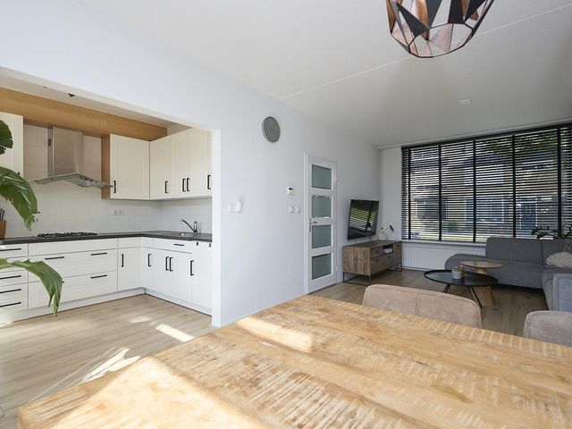 Lingestraat 32, Terneuzen