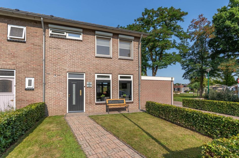 Kleine Beekstraat 15
