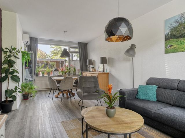 Irisstraat 18, Zuid-Beijerland
