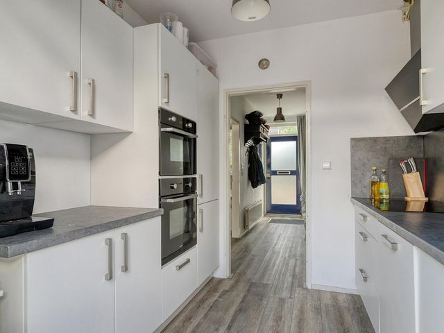 Irisstraat 18, Zuid-Beijerland