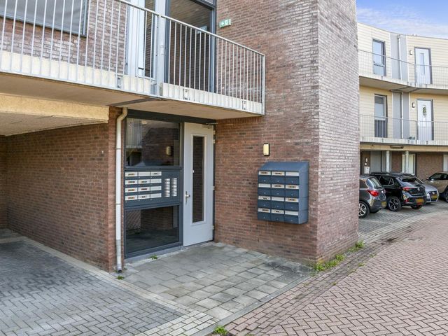 Corso 26, Huissen