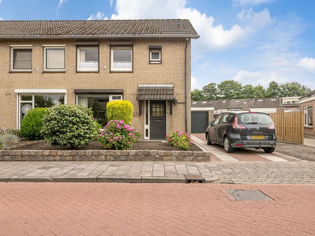 Kamervoort 3c, Angeren